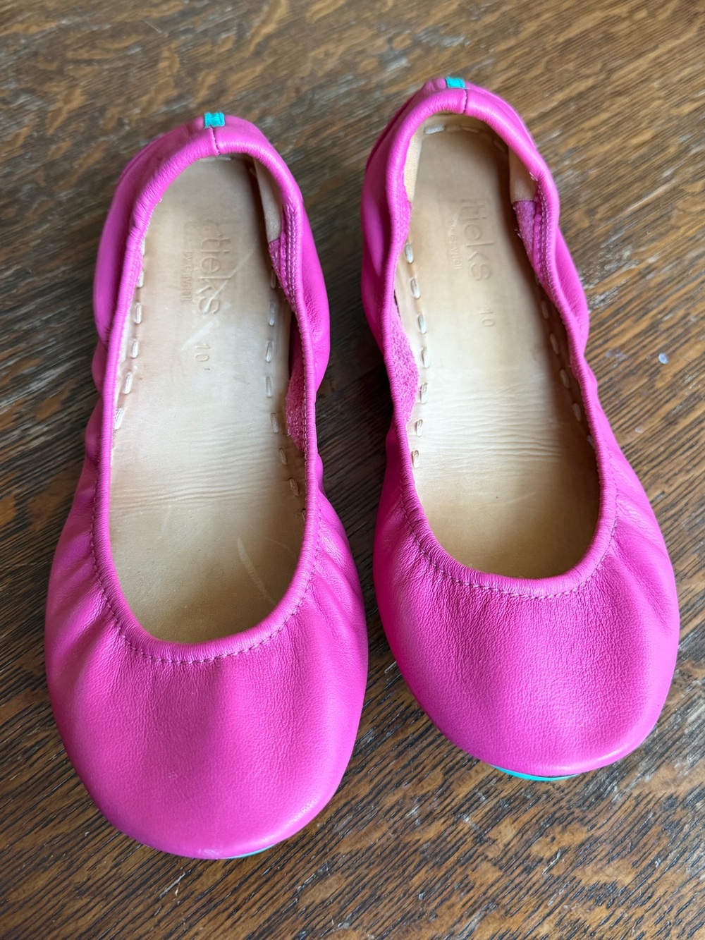 Tieks Ballet Flats Fuchsia Size 10 (9.5 or 9)